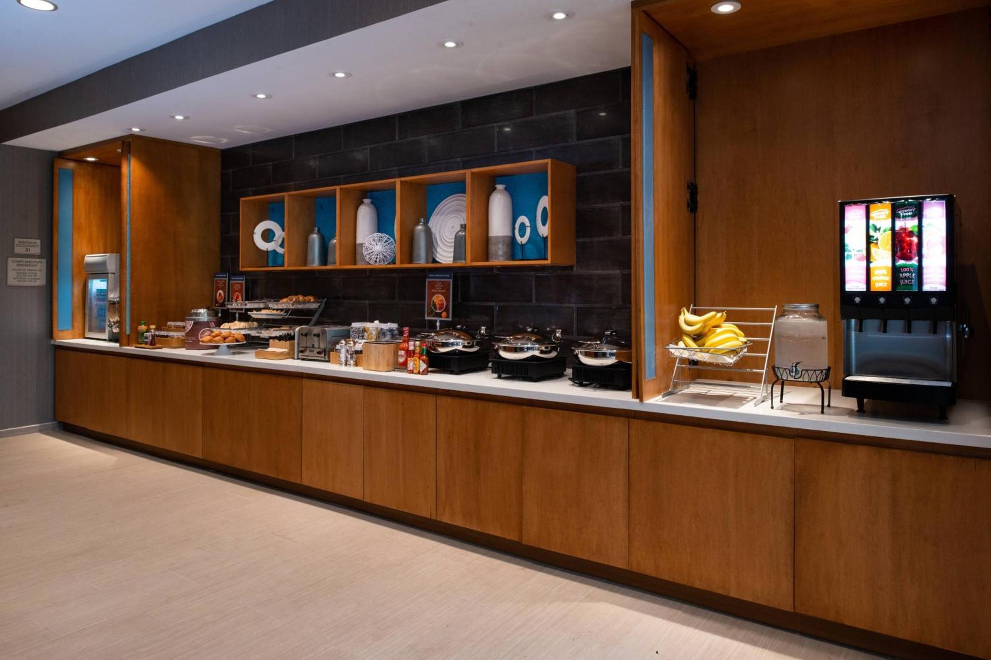 Springhill Suites By Marriott Elizabethtown Eksteriør bilde